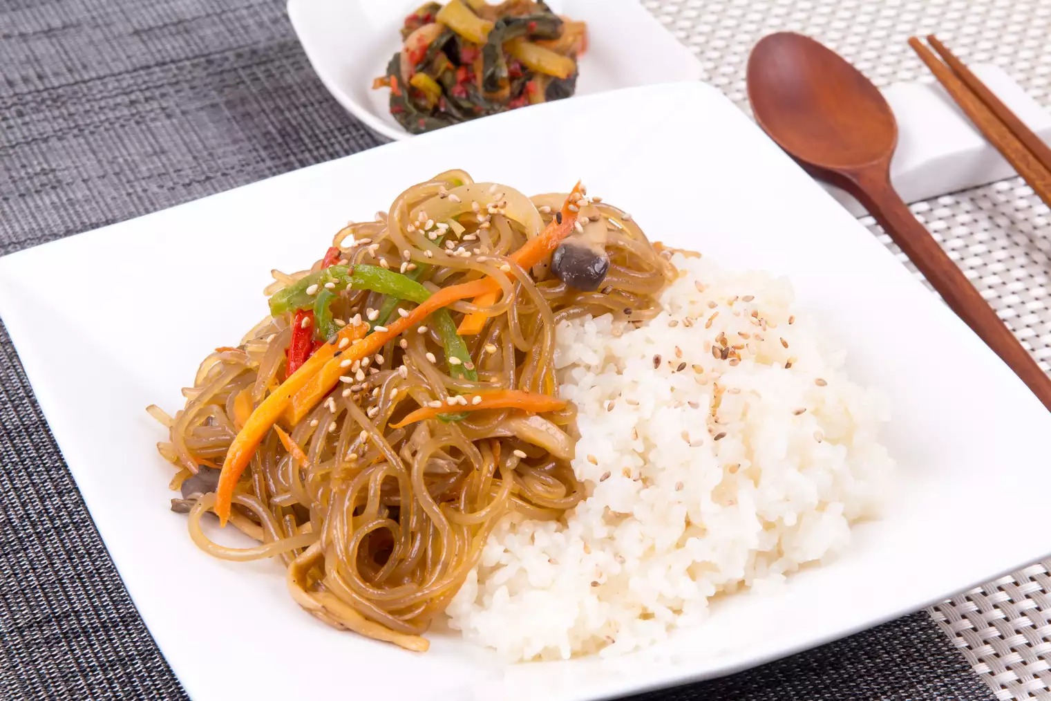 rice-with-stir-fried-glass-noodles-and-vegetables---japchae-bap-694433202-8e4d7ca758ae48c9a977681a46949f94